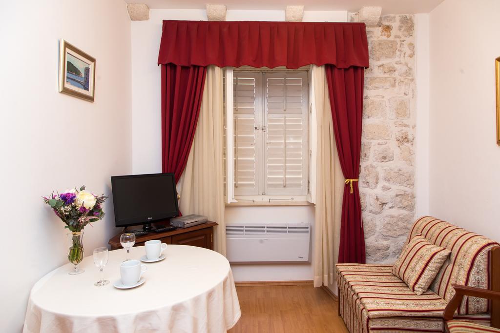 Apartments Lepur Ragusa Esterno foto