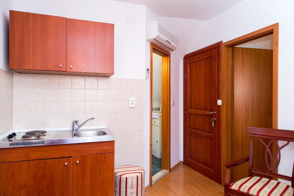 Apartments Lepur Ragusa Esterno foto